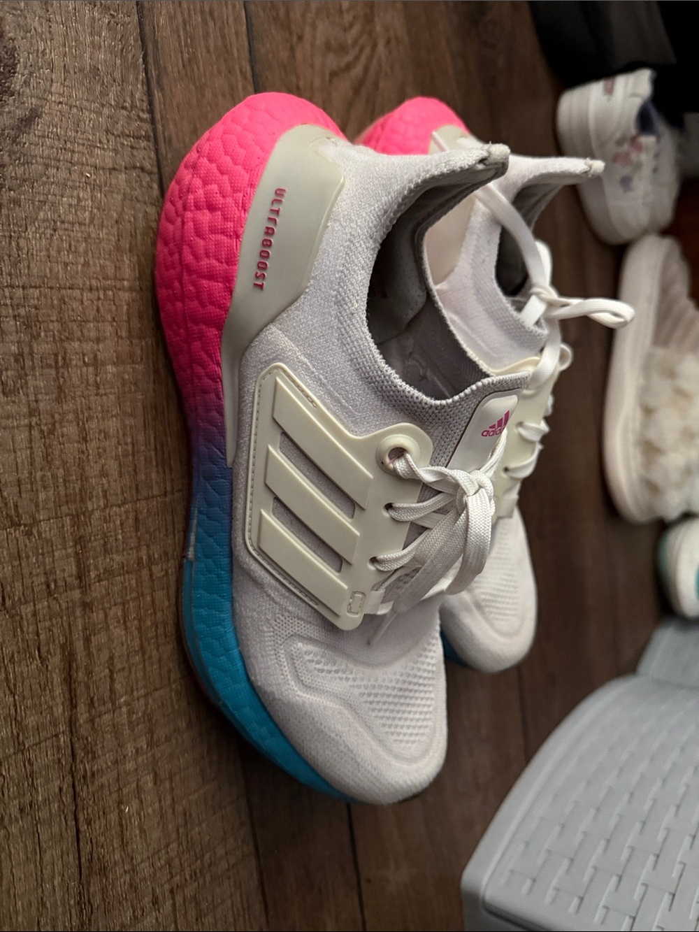 adidas Kids White Sneakers with Pink-to-Blue Gradient Sole